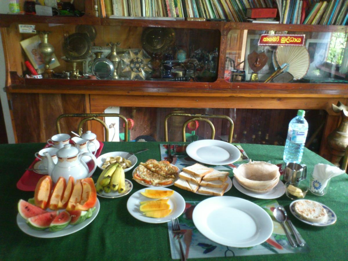 Country House Bed and Breakfast Ella Eksteriør billede